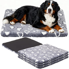 Almohadilla VitalCozy para jaula con patrón de corazón gris, descanso cómodo para mascota.