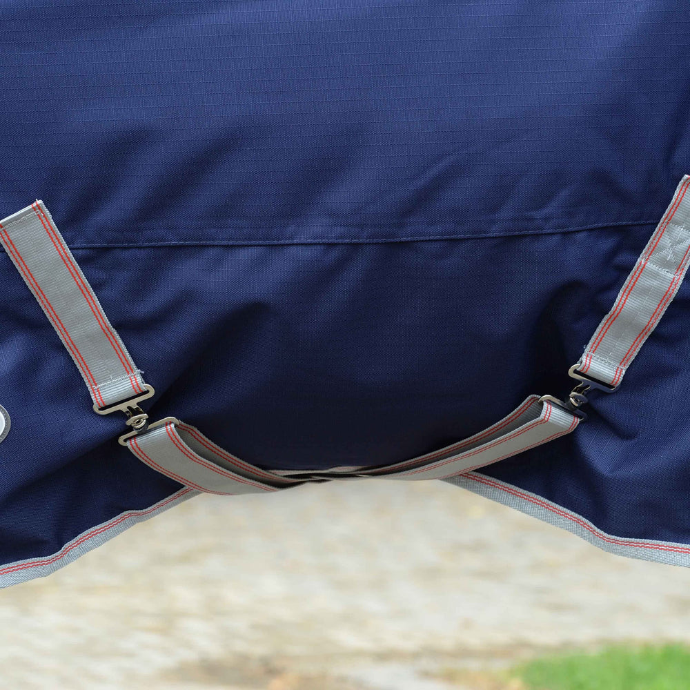 WeatherBeeta ComFiTec Essential, bolsillo-frontal para almacenamiento práctico.