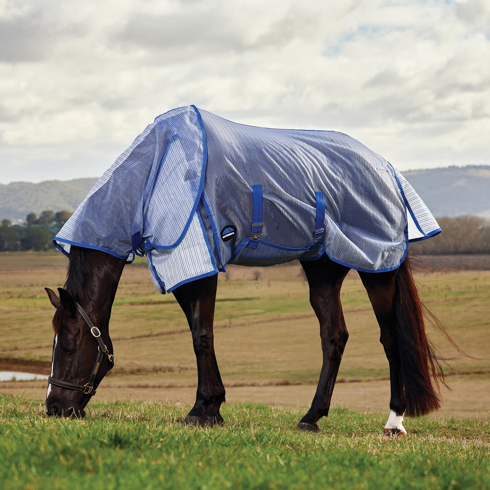 WeatherBeeta Ripshield con cierres delanteros de hebilla para ajuste seguro.