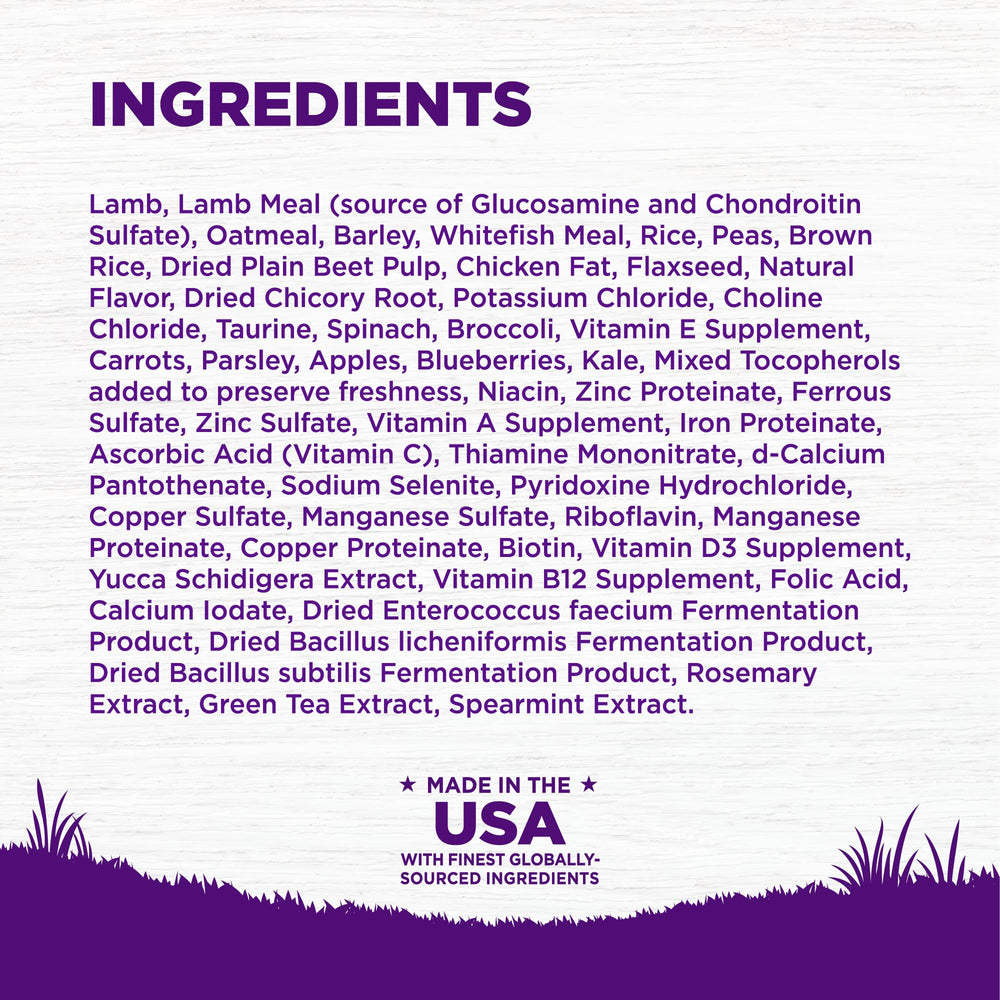 Wellness imagen croquetas con probióticos y taurina, enfoque apoyo cardíaco.