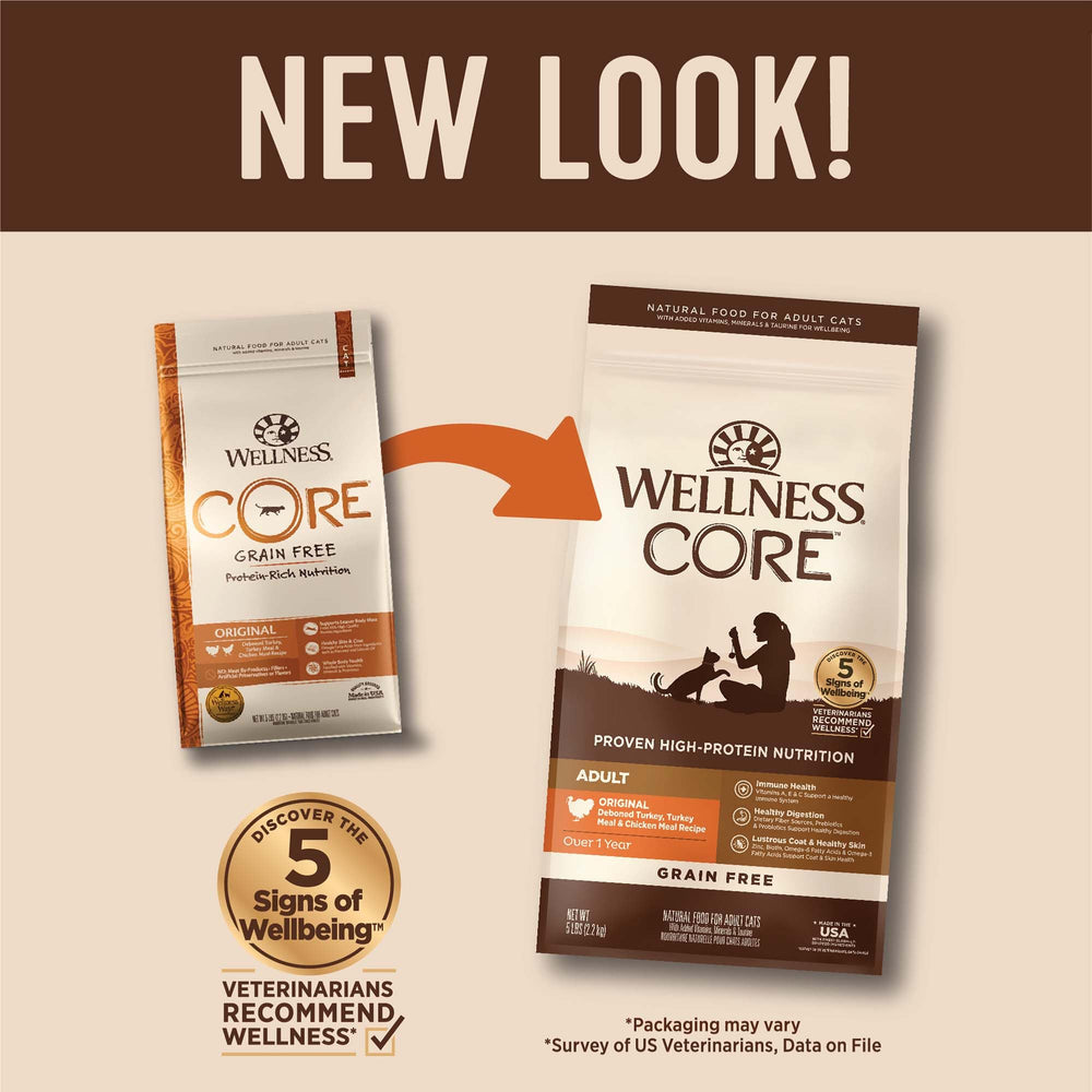 Kibble crujiente de Wellness Core sin granos para gatos adultos.