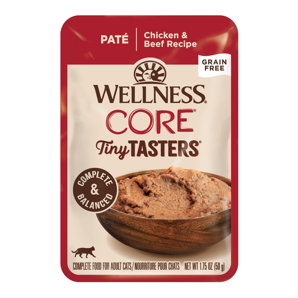 Wellness CORE paté para gatos en empaque individual, práctico para porciones simples.