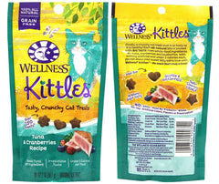 Wellness Kittles atún-arándanos, snack crujiente ideal para meriendas entre comidas.