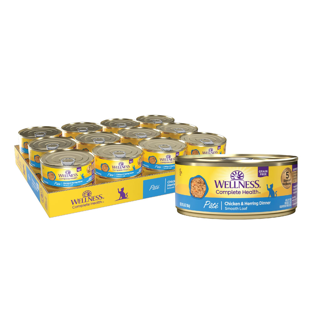 Wellness Paté completo para gatos con pollo, primera proteína de alta calidad.