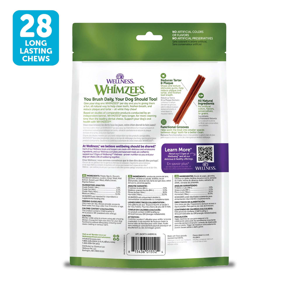 Higiene bucal diaria con Whimzees Wellness Stix, snack dental natural.