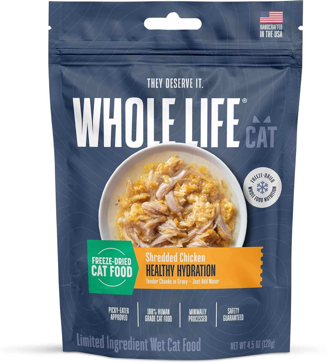 Whole Life Cat toppers deshidratados de pollo brindan sabor y hidratación.