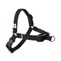 Arnés Wildebeest sin tirones con clip frontal para control suave en paseos.
