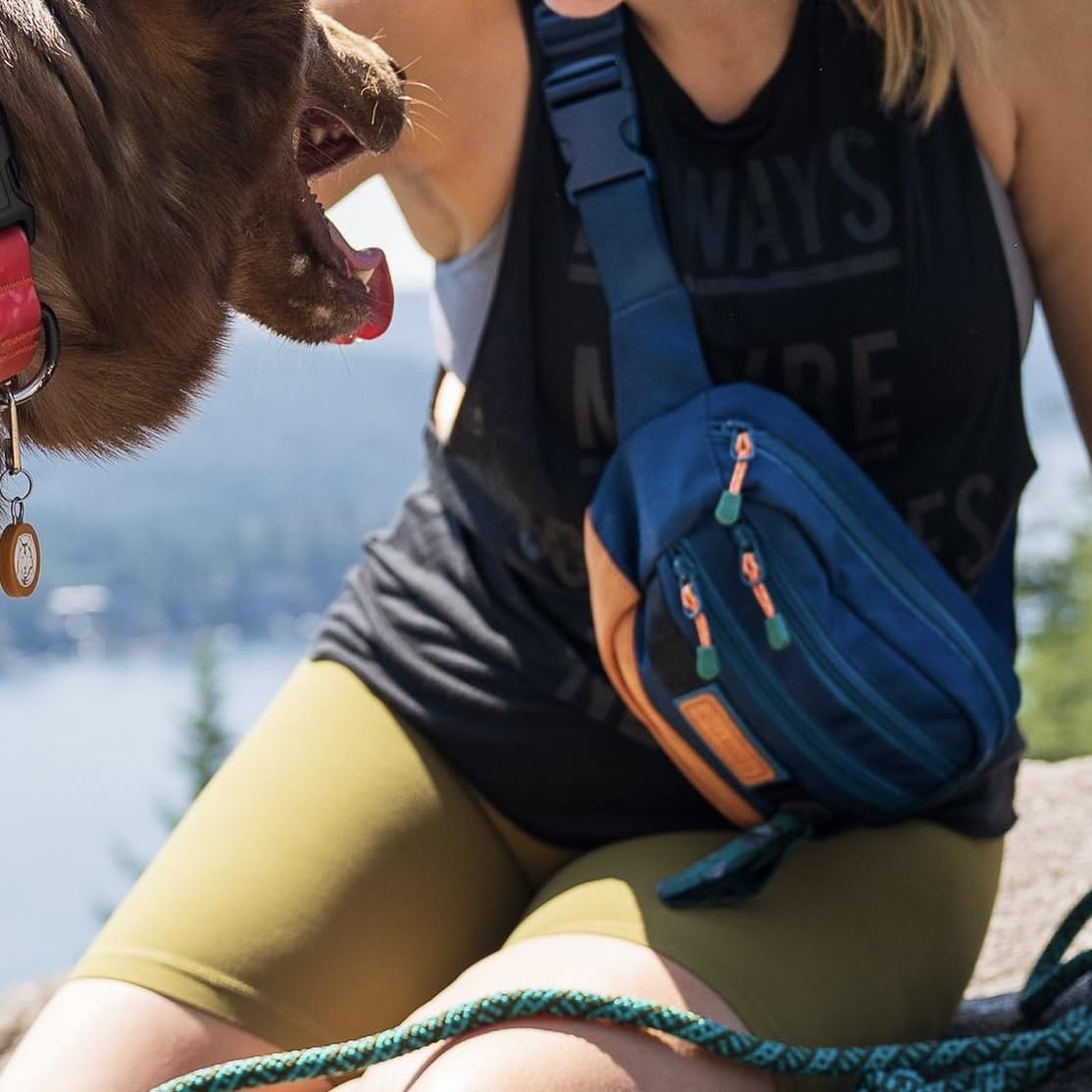 Wilderdog Bandolera Correa ajustable 33-48 pulgadas para ajuste seguro.
