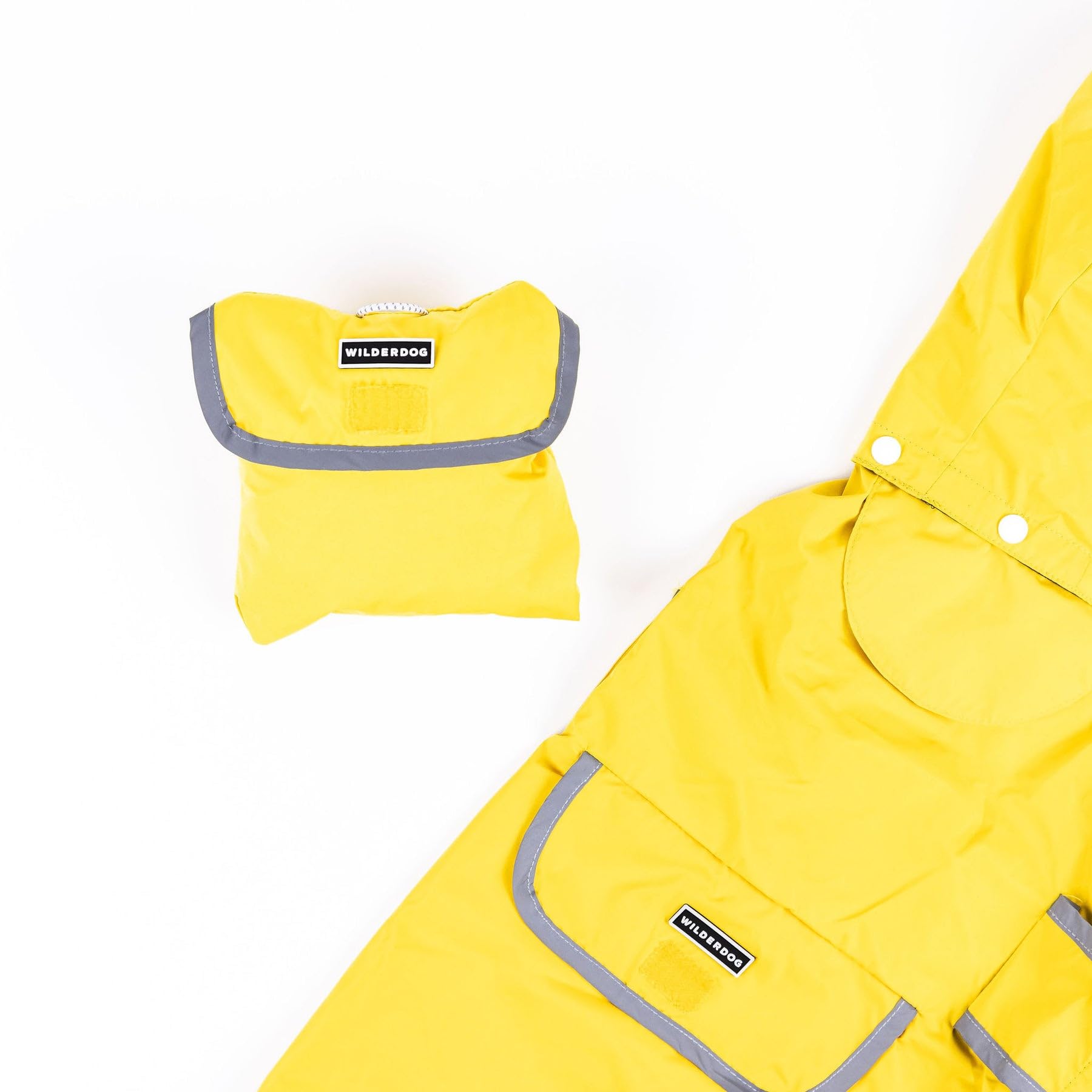 Wilderdog chaqueta con interior transpirable para mayor comodidad del perro.