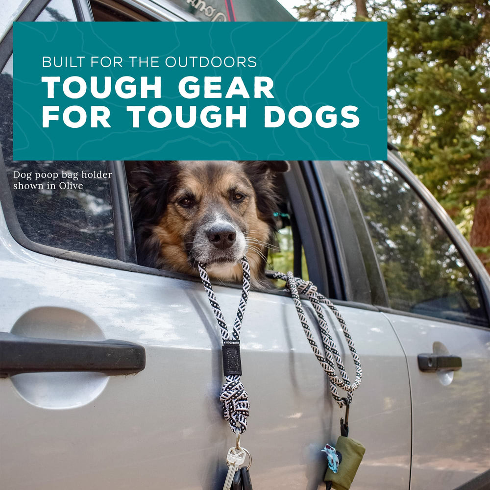 Wilderdog tapa ergonómica del dispensador en verde oscuro, facilita abrir durante el paseo.