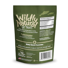 Golosinas Wildly Natural con salmón, interior desmenuzado