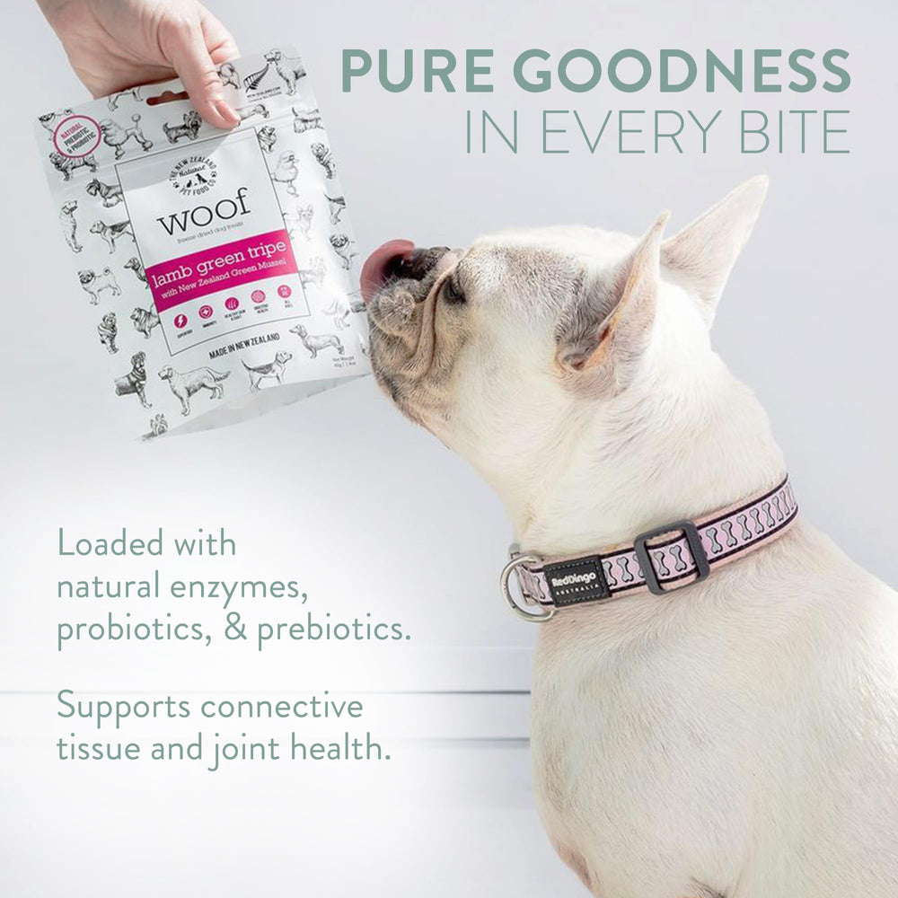 Garniture nutritionnelle WOOF sur bol, pour booster le repas du chien.