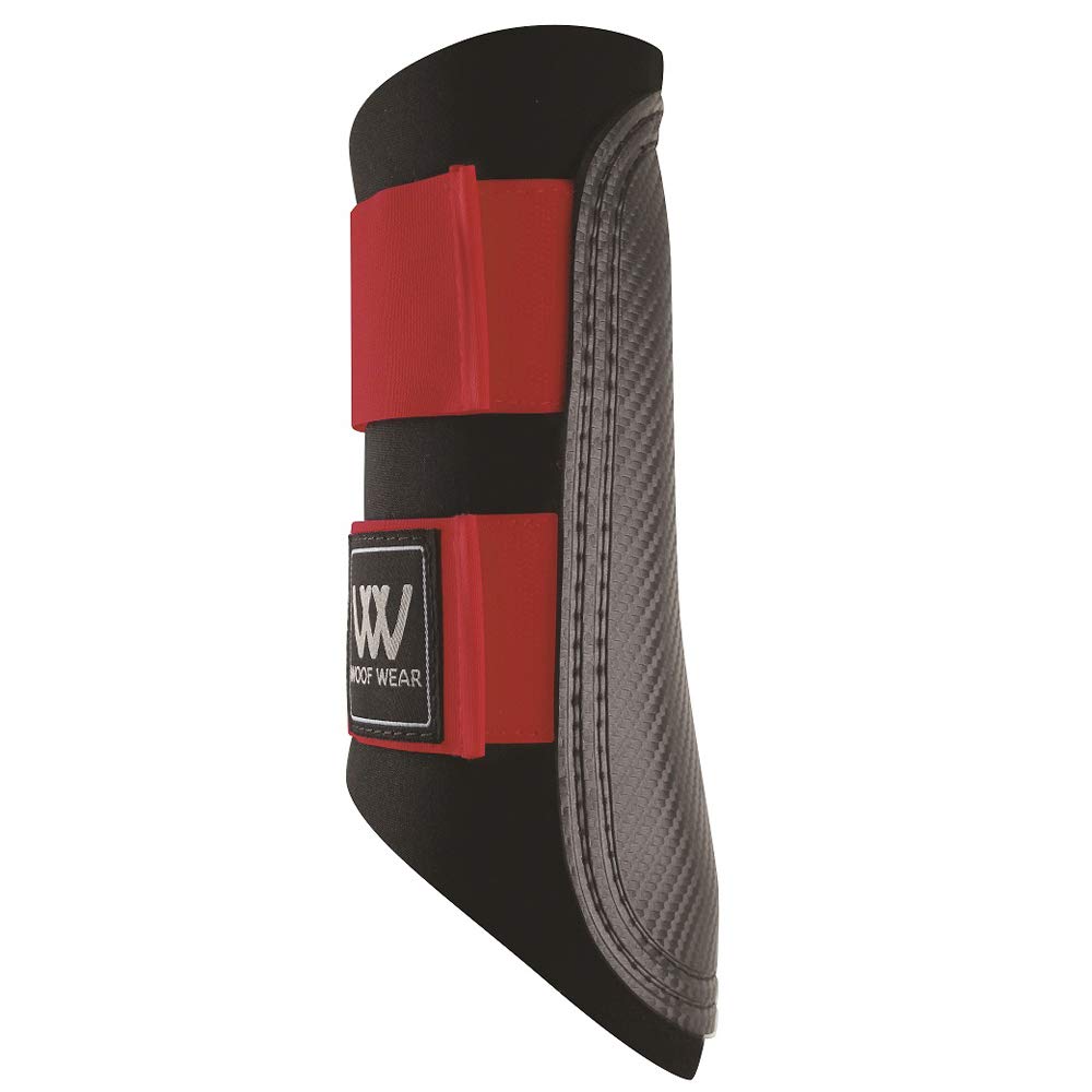 Woof Wear, bota de cepillado deportiva roja, brinda soporte y protección para caballos en cabalgatas.
