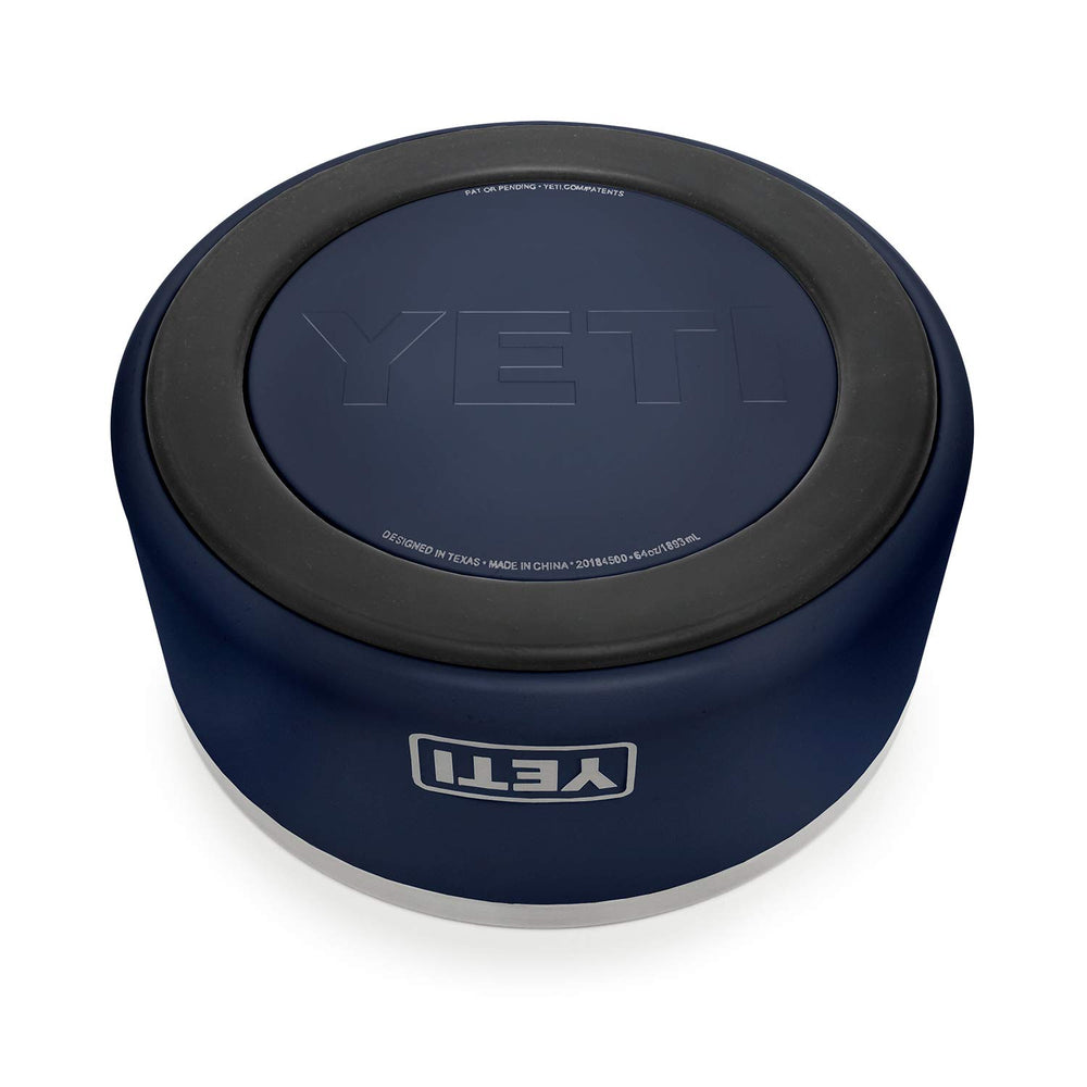 Anillo antideslizante Bearfoot de YETI Boomer mantiene estable la comida.