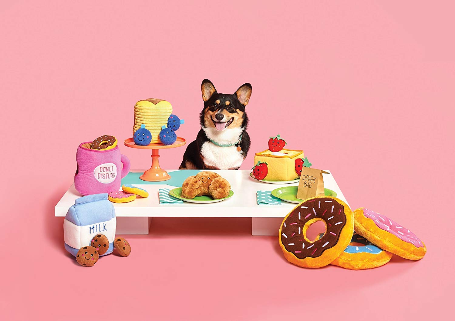 ZippyPaws Burrow: tamaño adecuado para perros medianos y juego interactivo