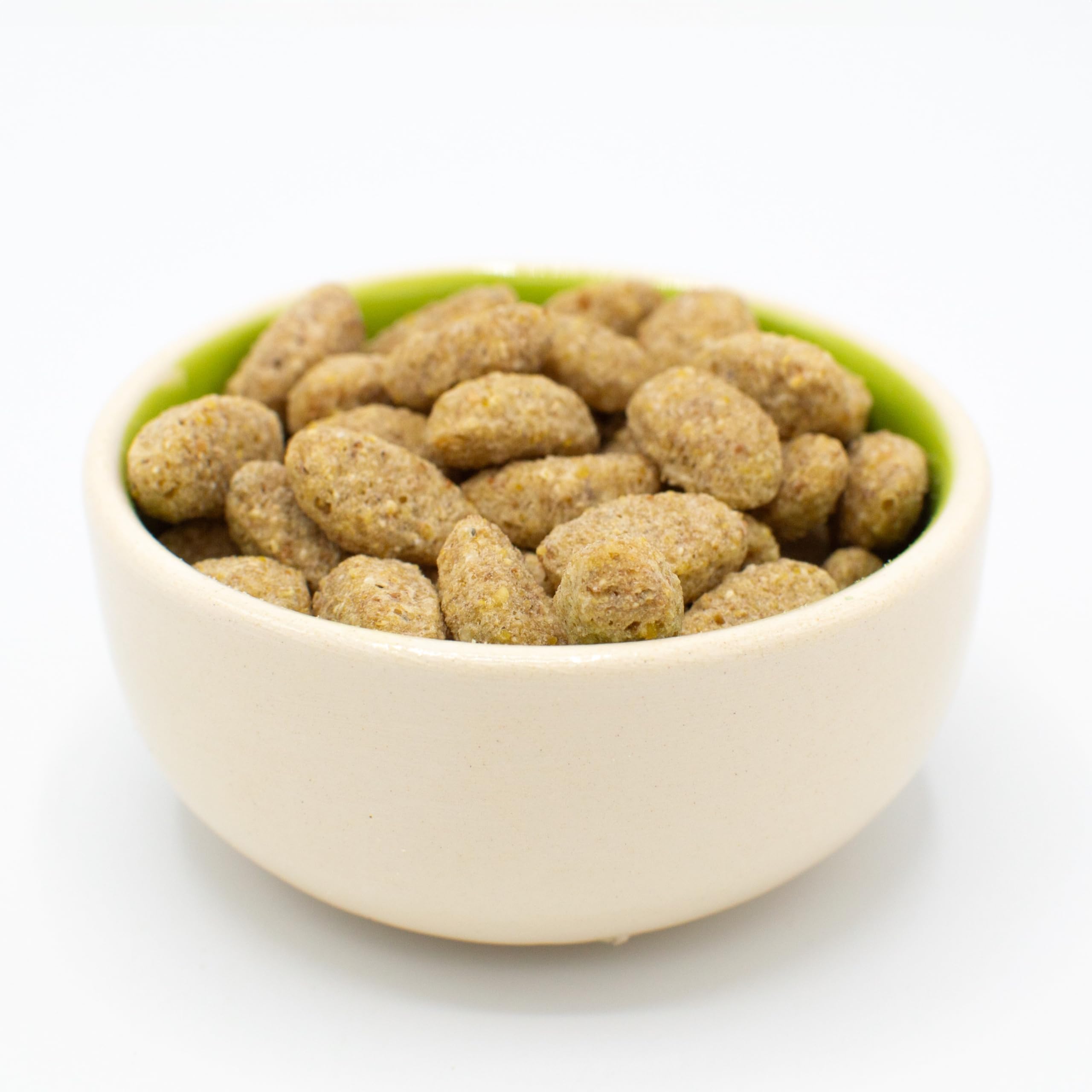 Dieta diaria equilibrada gracias a ZuPreem Natural Pellets.